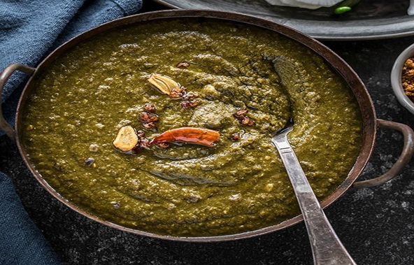 Front Saag